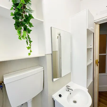 Soar Home I Urban Nest - Near Airport & Green Park Lisbon Exterior photo
