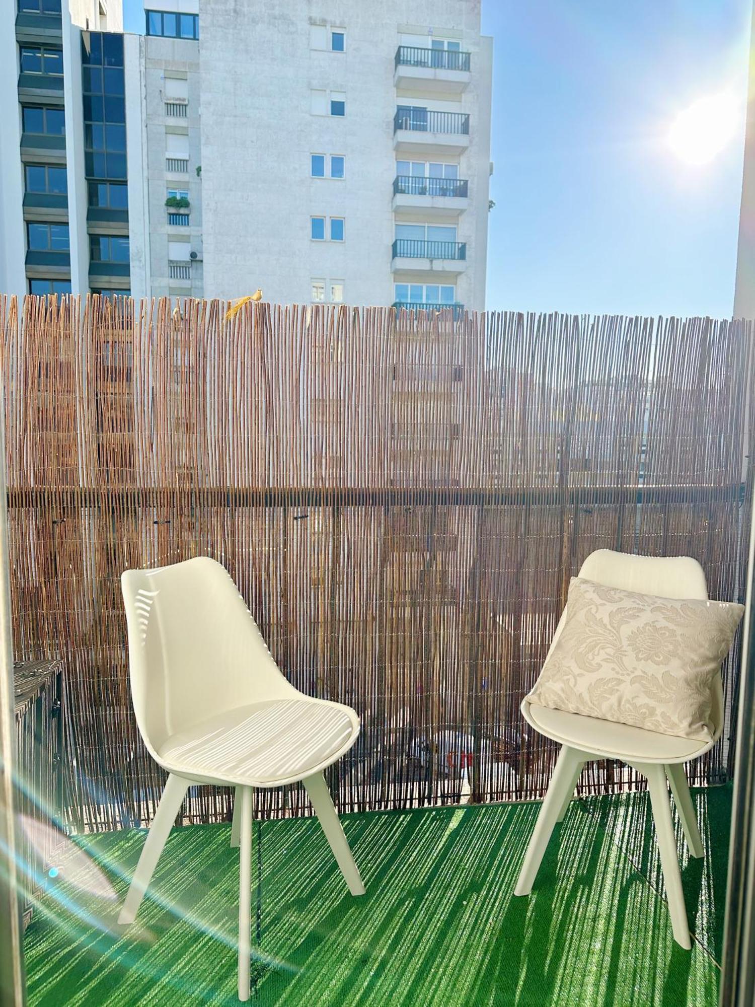 Séjour chez l'habitant Soar I Urban Nest - Near Airport & Park Lisboa
